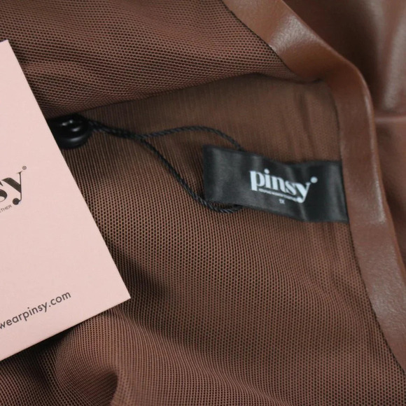 PINSY - Picture 6 of 6